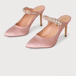 Lulus Sephoraa Rose Gold Satin Pearl Pointed-Toe Mule Pumps, New w/ box Size 5.5